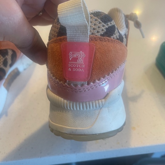Scotch and soda sold our leopard sneaker sz 36 us 5 - Picture 5 of 7